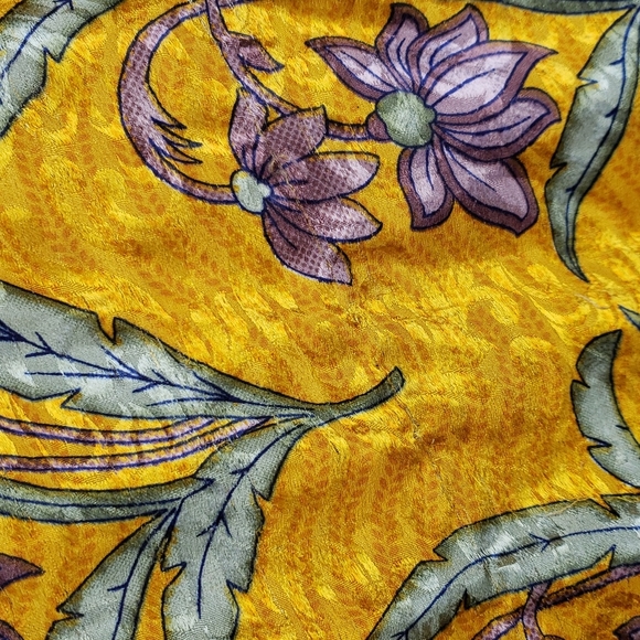 Darn Good Yarn Sari Silk Wrap Skirt Tea Goddess - Picture 16 of 16